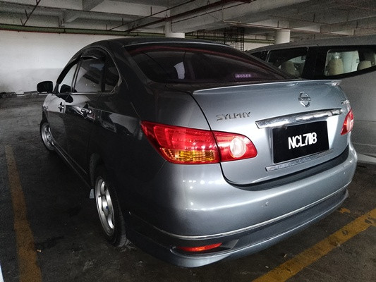 NISSAN SYLPHY 2.0 CVTC (A)