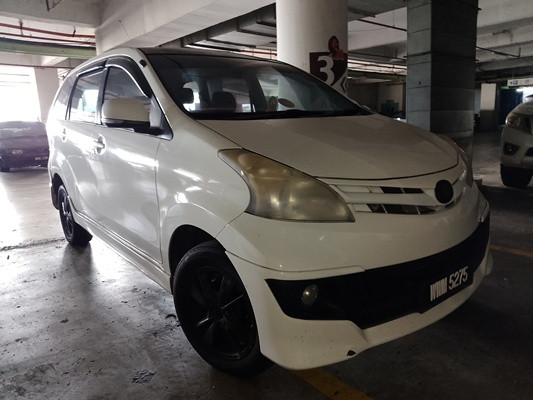 TOYOTA AVANZA 1.5 G (A)