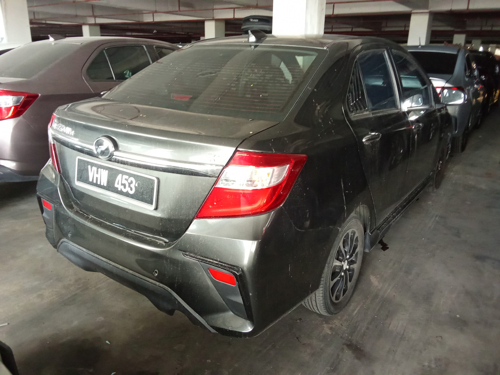 PERODUA - BEZZA 1300 X (AT)
