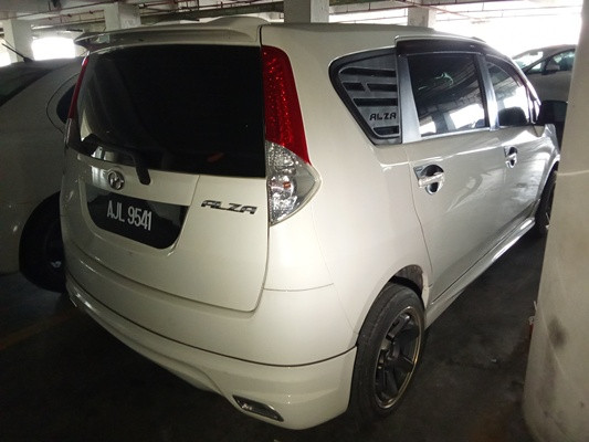 PERODUA ALZA 1.5 EZ (A)