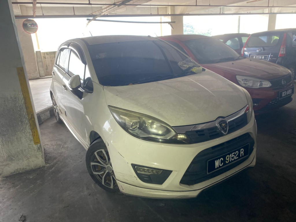 PROTON - IRIZ 1.6 EXE CVT