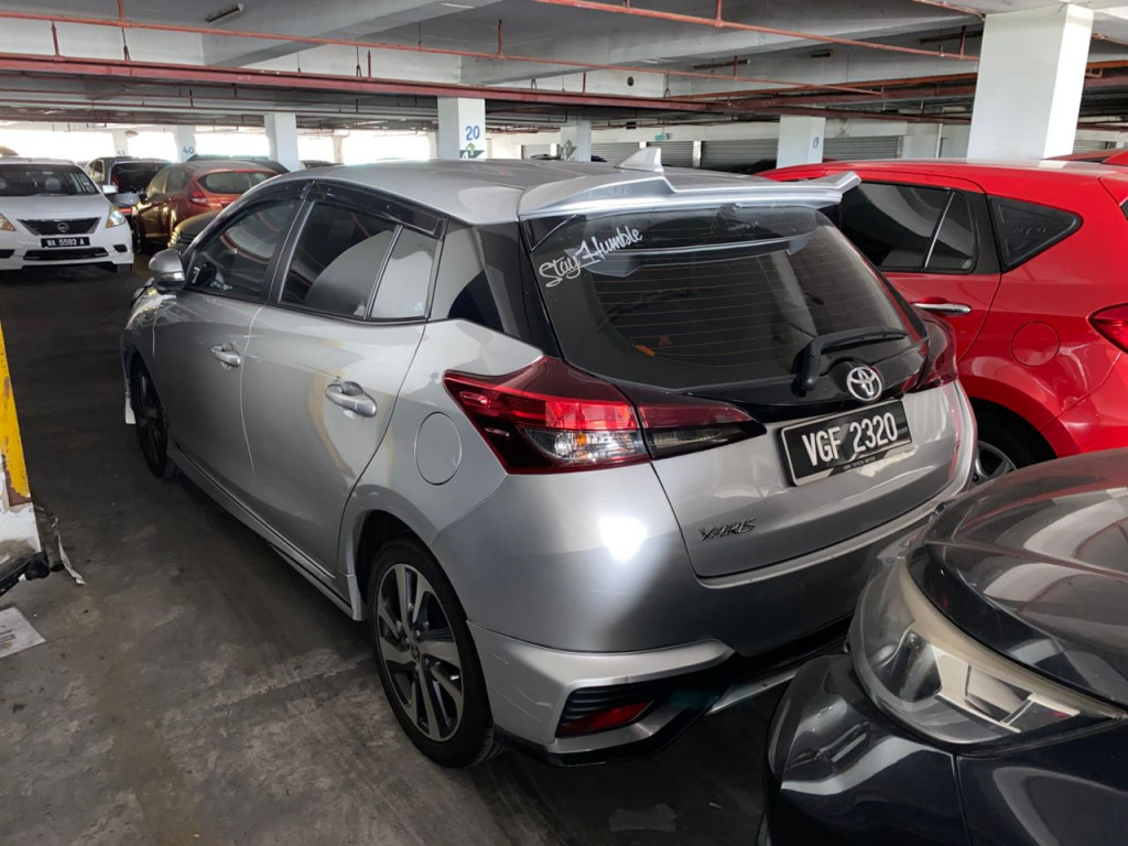 TOYOTA - YARIS 1.5E (AT)