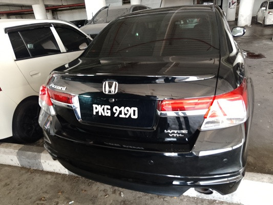 HONDA ACCORD 2.0 (A)