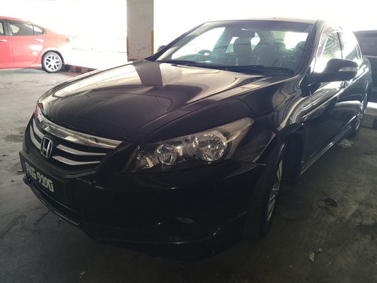 HONDA ACCORD 2.0 (A)