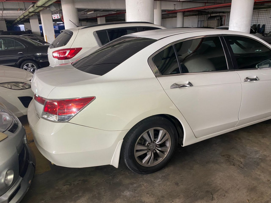 HONDA ACCORD 2.0 (A)