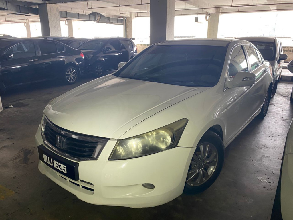 HONDA ACCORD 2.0 (A)