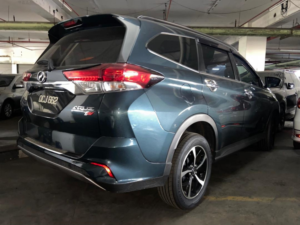 PERODUA ARUZ - 1500 AV (AUTO)