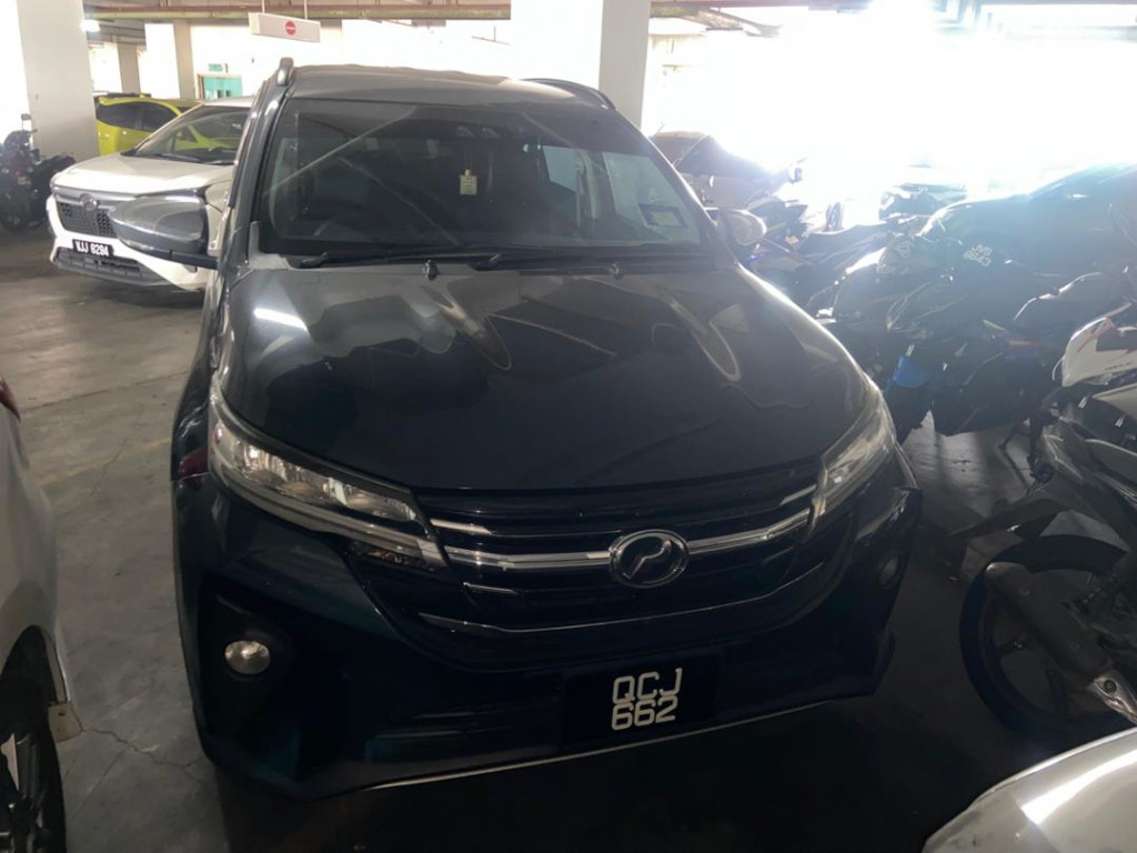 PERODUA ARUZ - 1500 AV (AUTO)