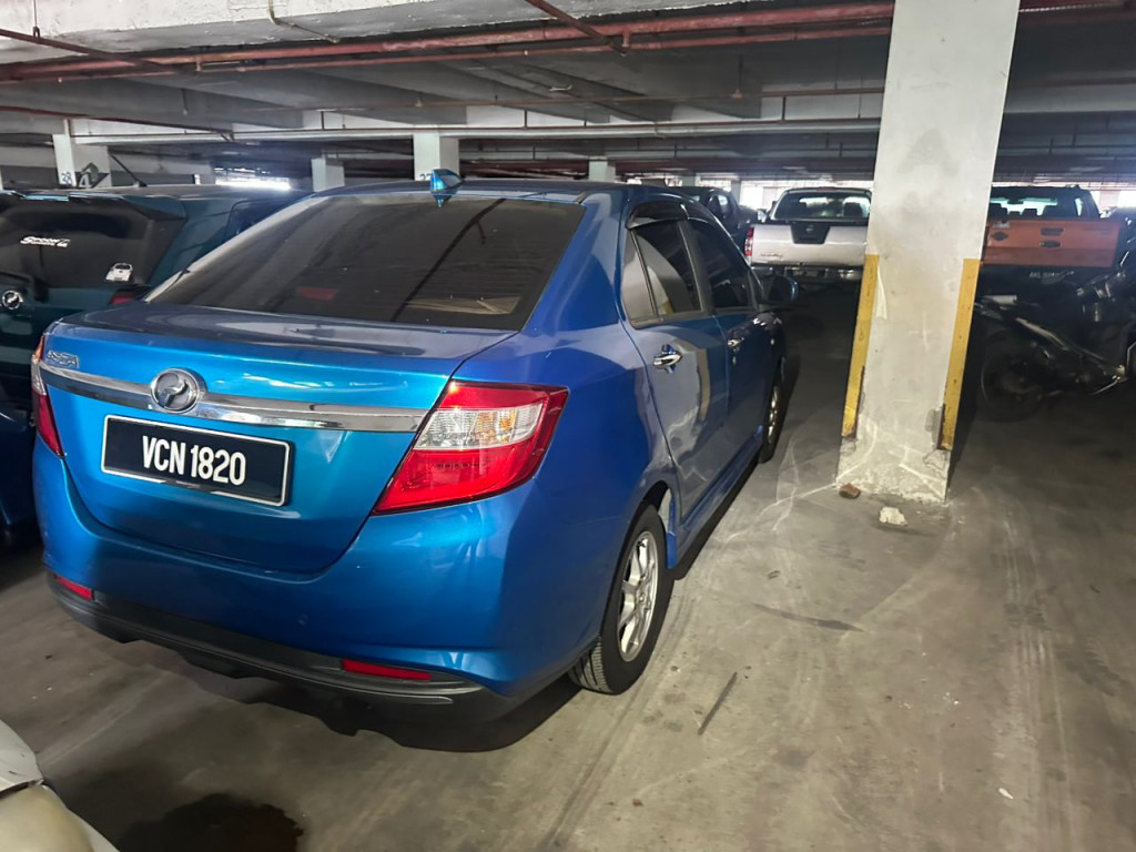 PERODUA - BEZZA 1000 G (AT)