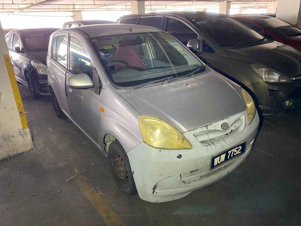 PERODUA VIVA H/B EZ (A) 1.0i