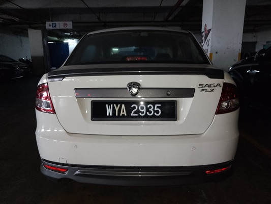 PROTON SAGA FL 1.3L CVT
