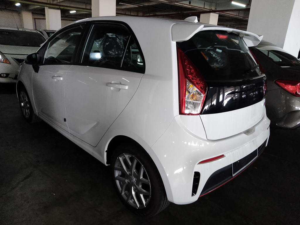 PROTON - IRIZ 1.6L EXECUTIVE CVT