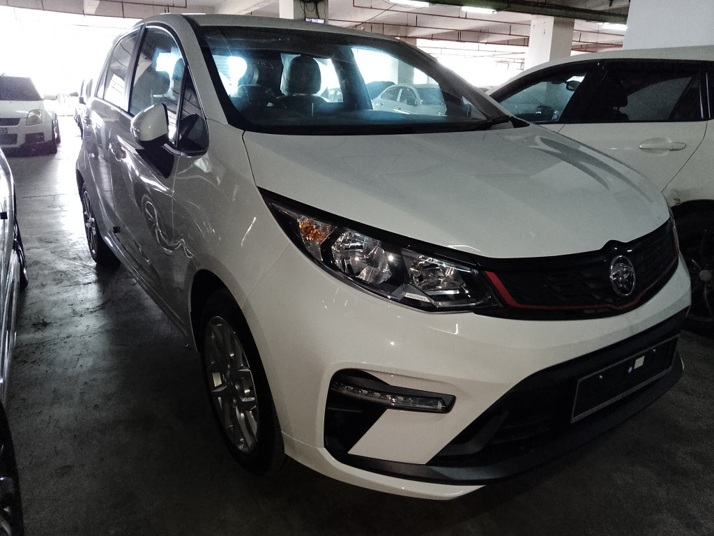 PROTON - IRIZ 1.6L EXECUTIVE CVT