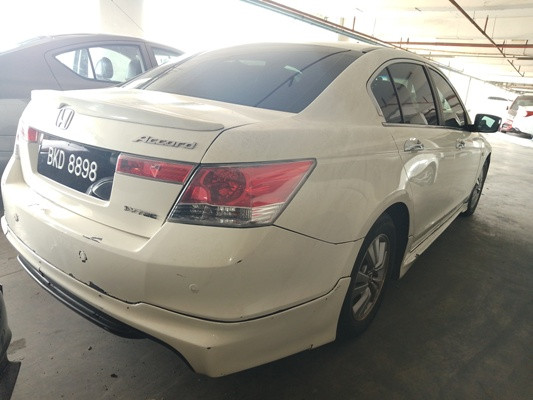 HONDA ACCORD 2.0 (A)