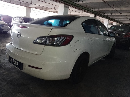 MAZDA 3 - 2.0 SDN (A)