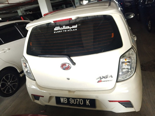 PERODUA AXIA 1.0 AV (A)