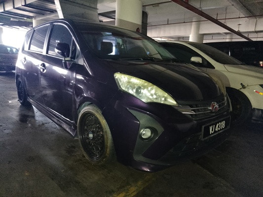 PERODUA ALZA 1.5 (A)