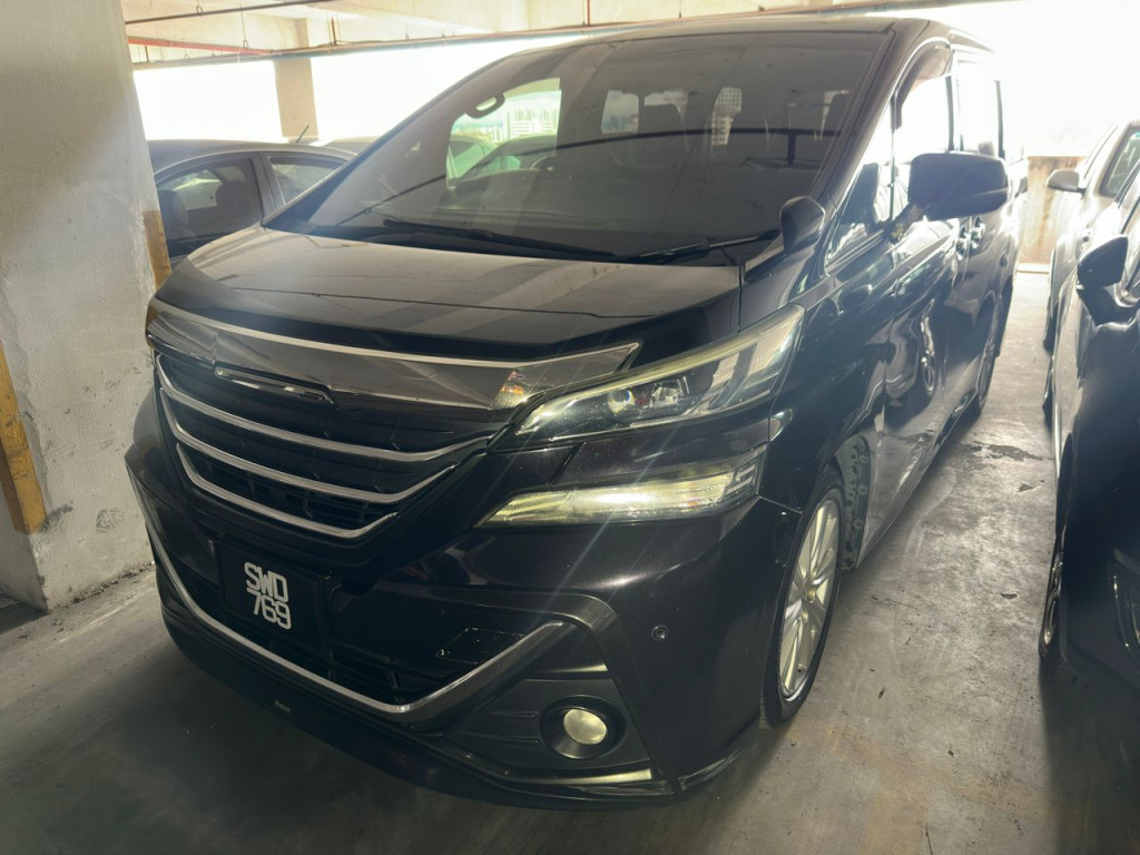 TOYOTA - VELLFIRE 2.5 Z G Edition
