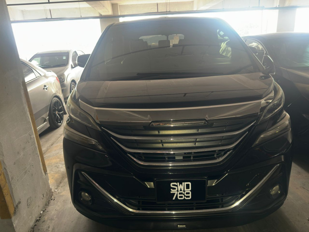TOYOTA - VELLFIRE 2.5 Z G Edition