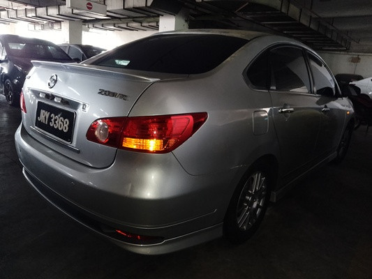 NISSAN SYLPHY 2.0 VTC