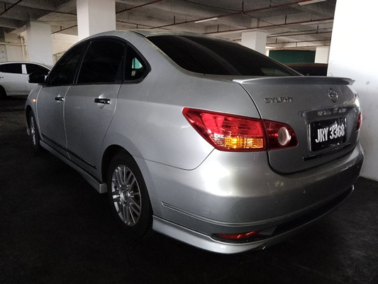 NISSAN SYLPHY 2.0 VTC
