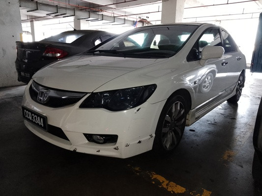 HONDA CIVIC 1.8 VTEC