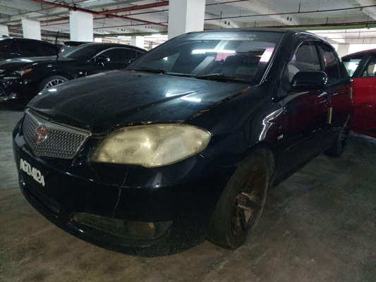 TOYOTA VIOS 1.5 E