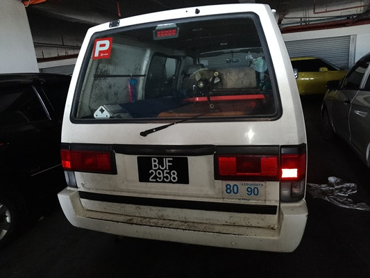 NISSAN VANETTE PANEL VAN PETROL