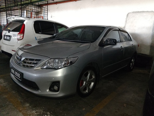 TOYOTA ALTIS 1.8 E (A)