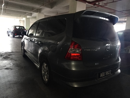 NISSAN GRAND LIVINA 1.6 (A)