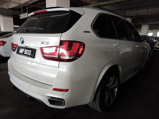 BMW X5 XDRIVE40E