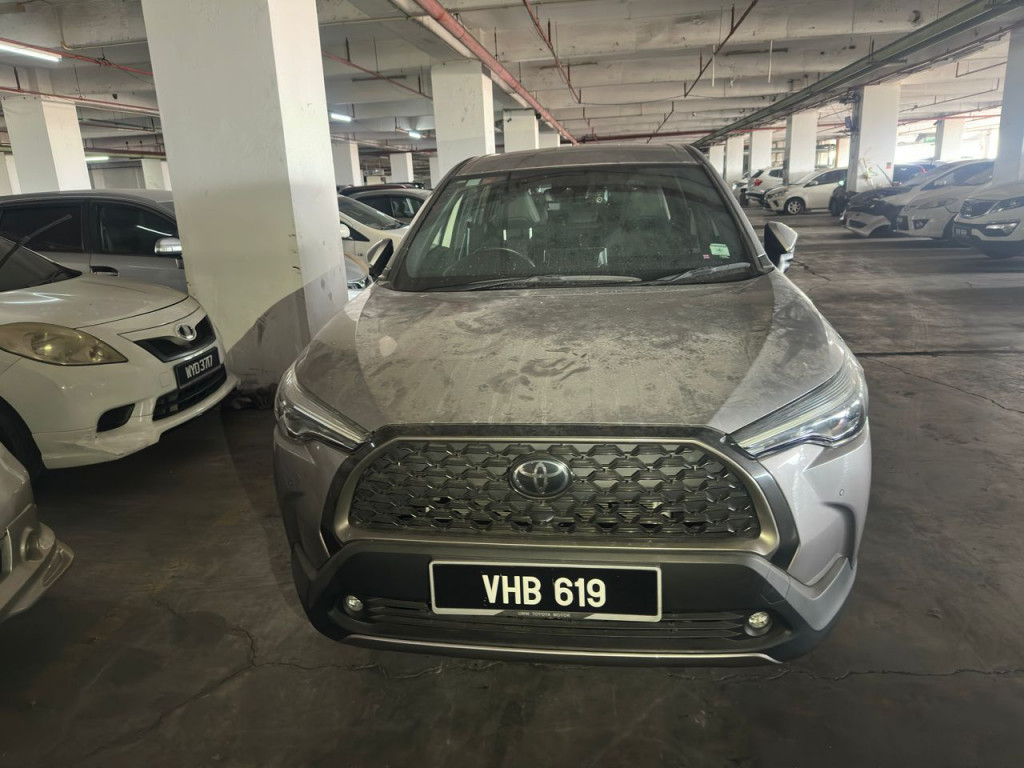 TOYOTA COROLLA CROSS 1.8V A/T