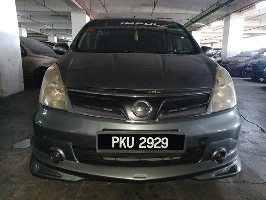 NISSAN GRAND LIVINA 1.6L A/T