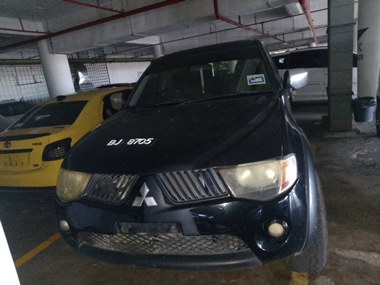 MITSUBISHI TRITON 2.5 KB DCAB 4X4 (M)