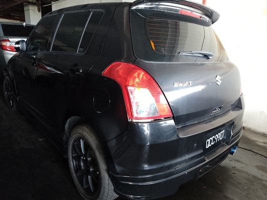 SUZUKI SWIFT 1.5 (A)