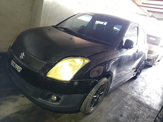 SUZUKI SWIFT 1.5 (A)