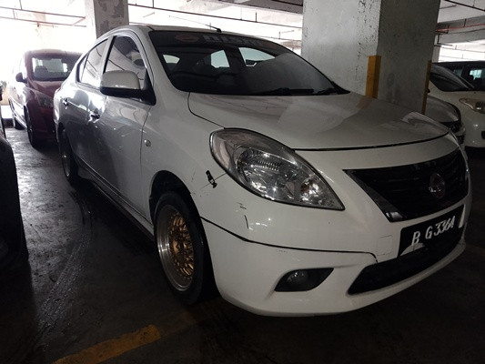 NISSAN ALMERA 1.5 E (A)