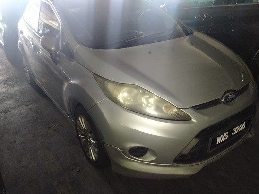 FORD FIESTA 1.6 SEDAN (A)