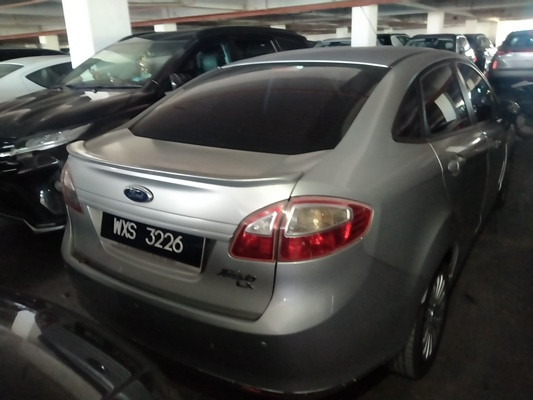 FORD FIESTA 1.6 SEDAN (A)