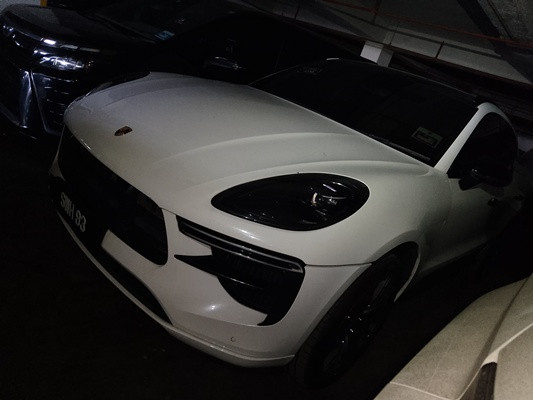 PORSCHE MACAN 2.0 (A)