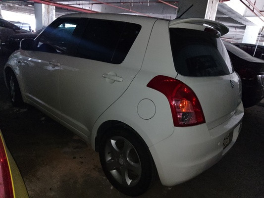 SUZUKI SWIFT 1.5L (A)