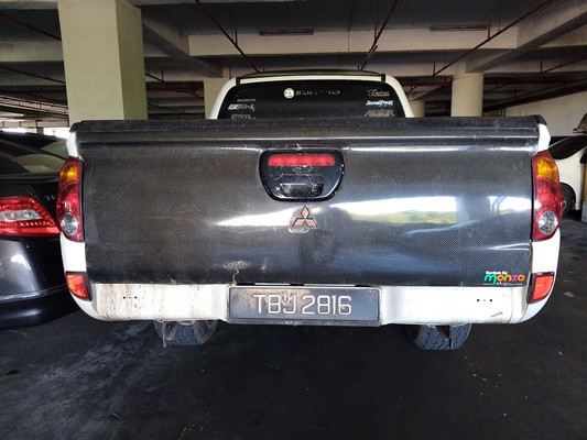 MITSUBISHI TRITON 2.5 KB DCAB (M)