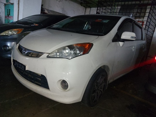 PERODUA ALZA 1.5 (A)