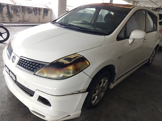 NISSAN LATIO 1.6 (A) SPORT