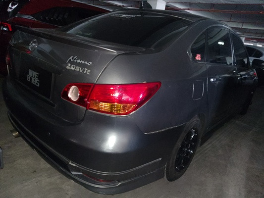 NISSAN SYLPHY 2.0 (A)