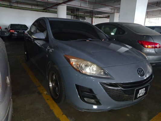 MAZDA 3 1.6 (A)