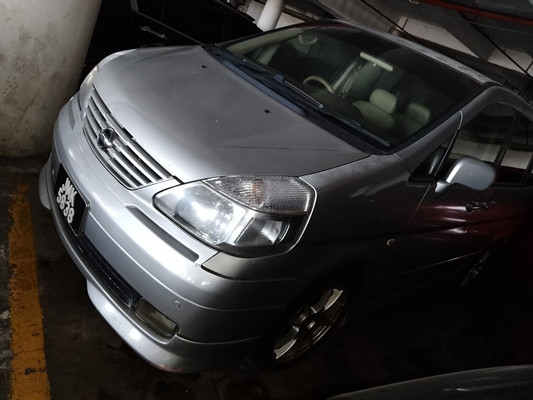 NISSAN SERENA 2.0 (A) HW STAR