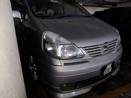 NISSAN SERENA 2.0 (A) HW STAR