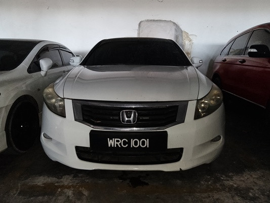 HONDA ACCORD 2.4 VTEC (A)