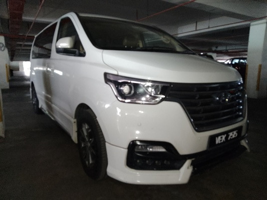 HYUNDAI STAREX 2.5